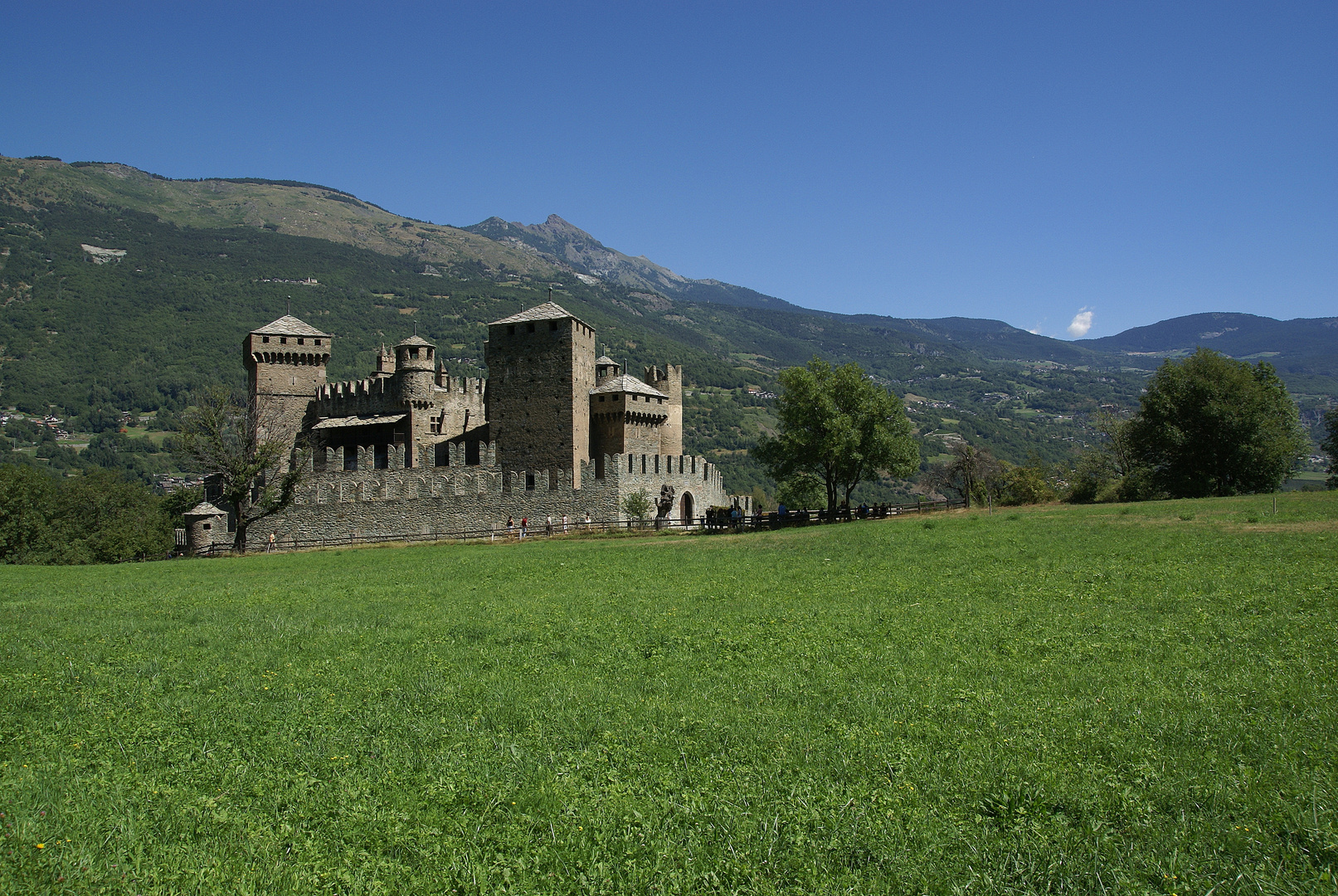 Castello di Fenis