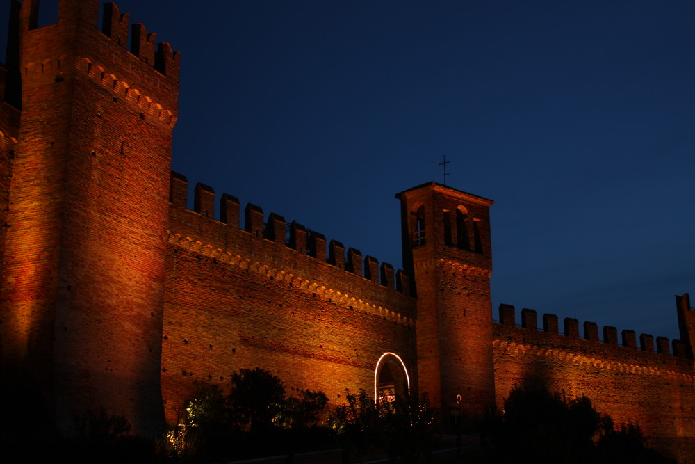 Castello di Gradara -Paolo e Francesca-