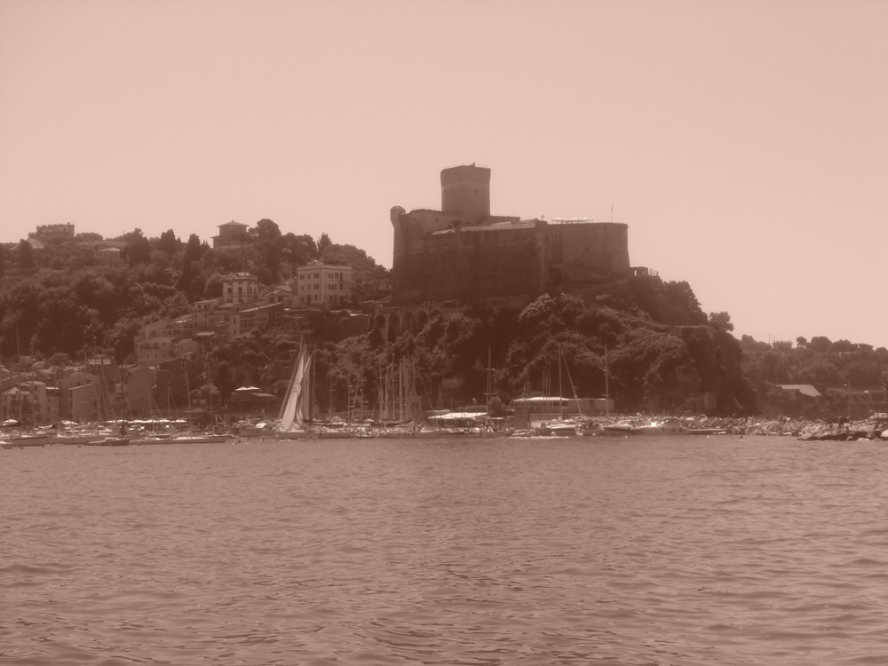 Castello di Lerici...dal mare