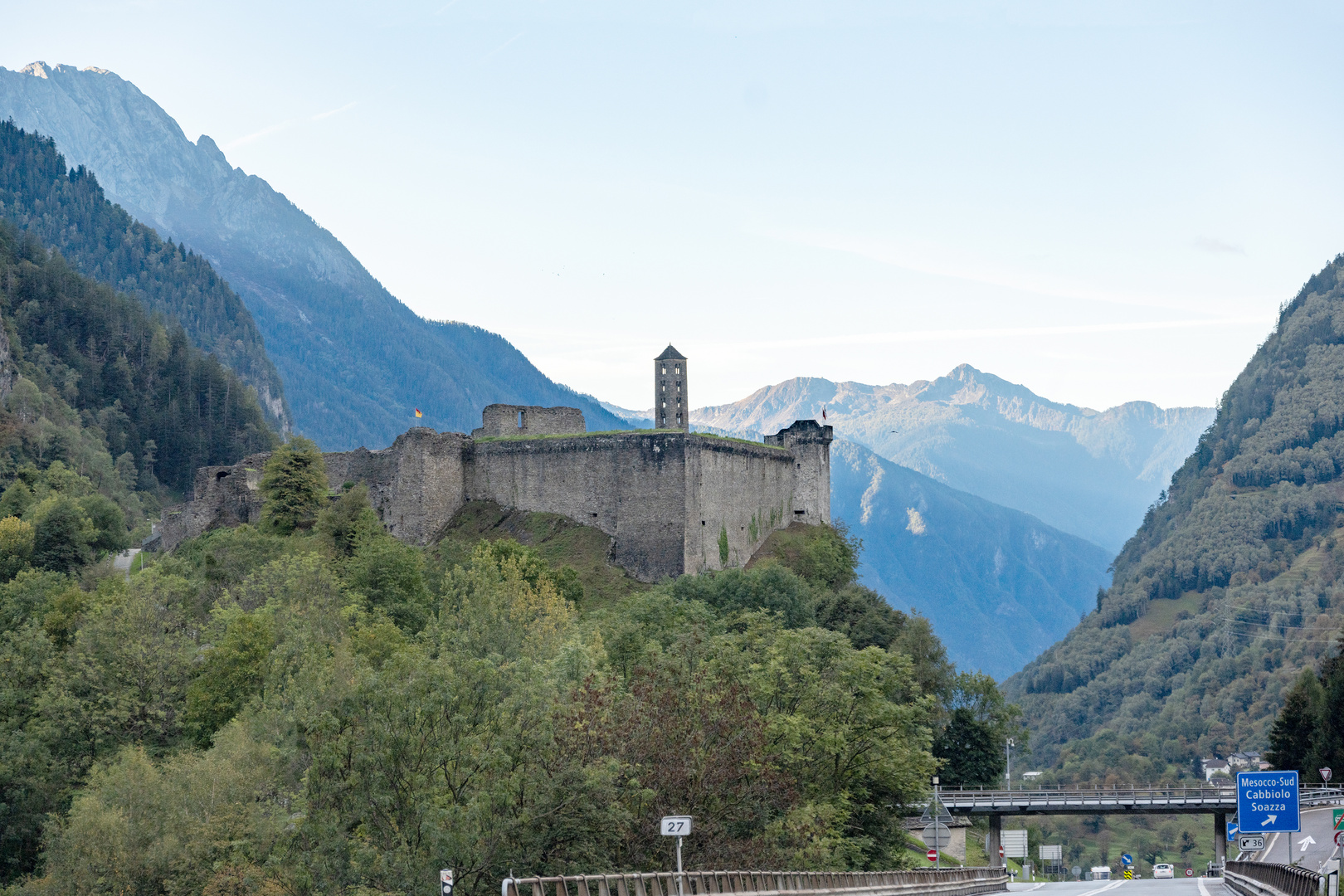 Castello di Mesocco Foto & Bild architektur, landschaft, motive
