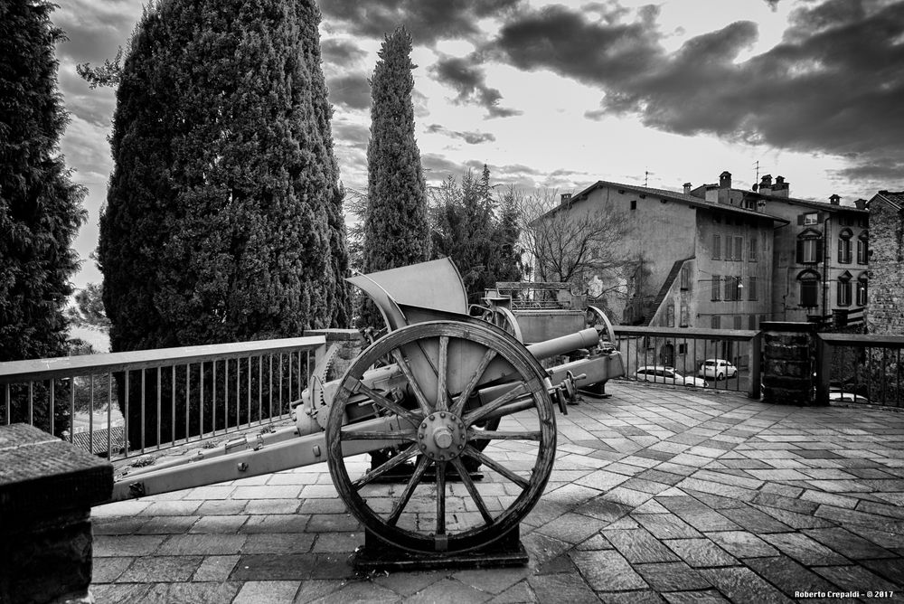 Castello di San Vigilio, cannone