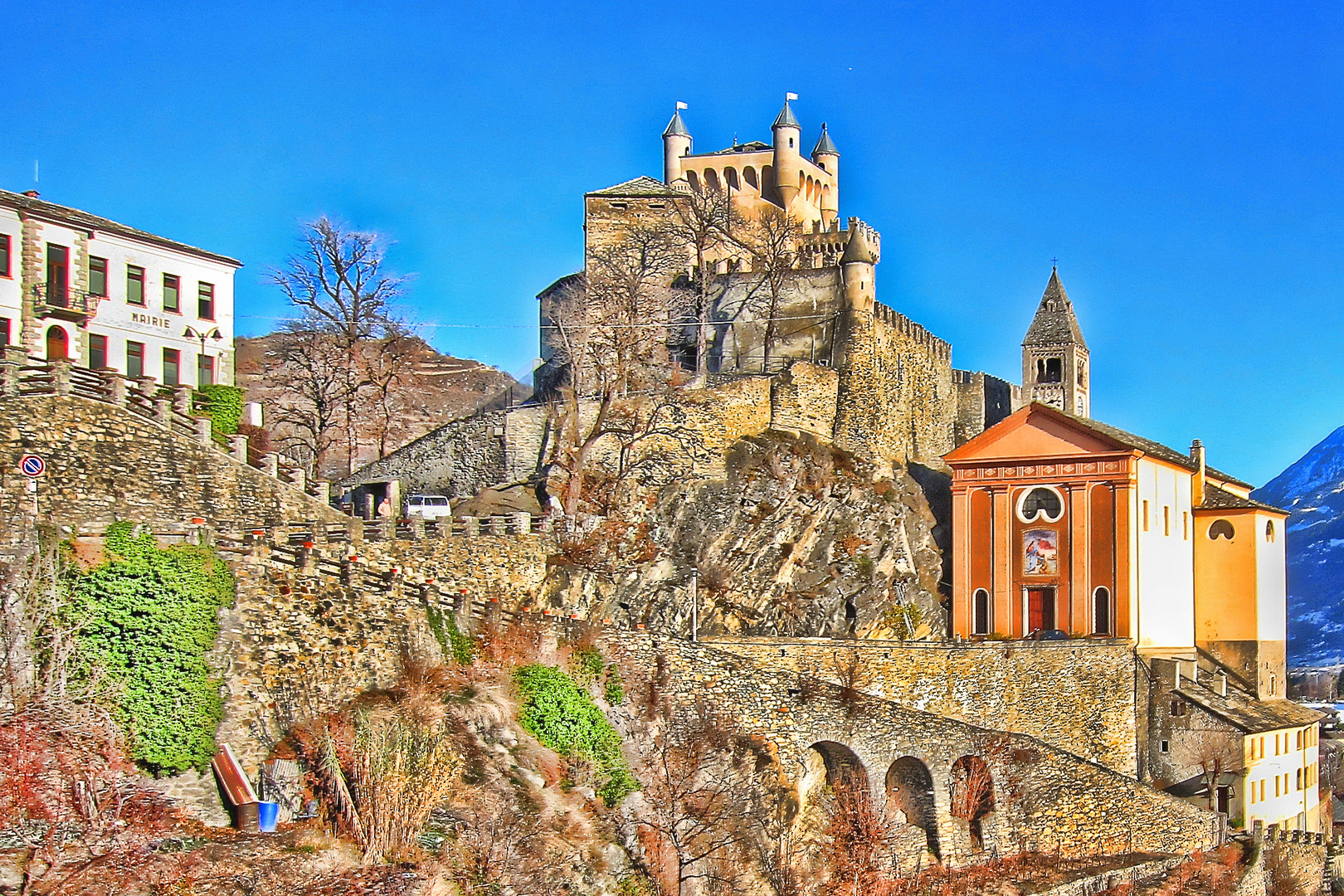 Castello HDR