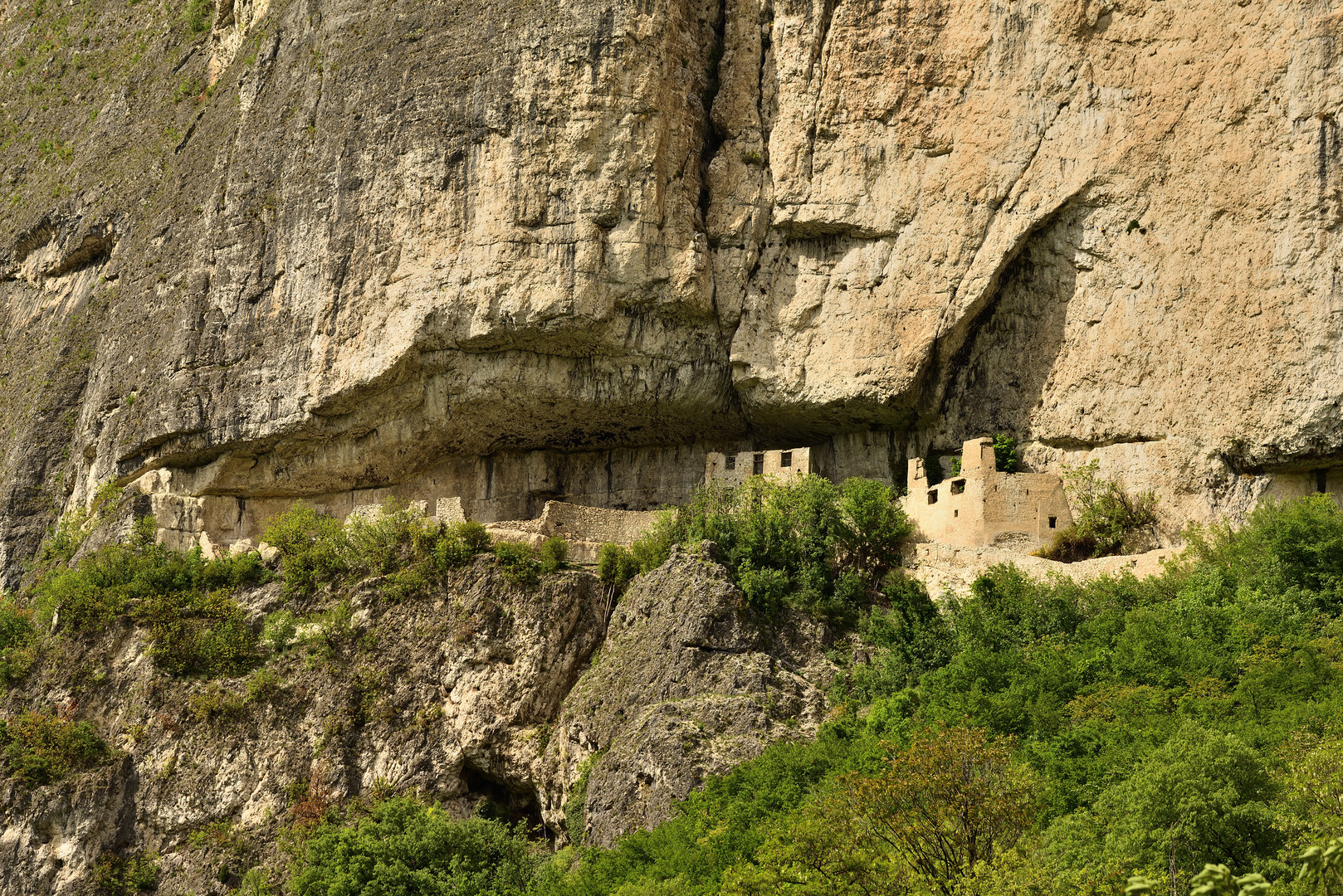 castello san gottardo