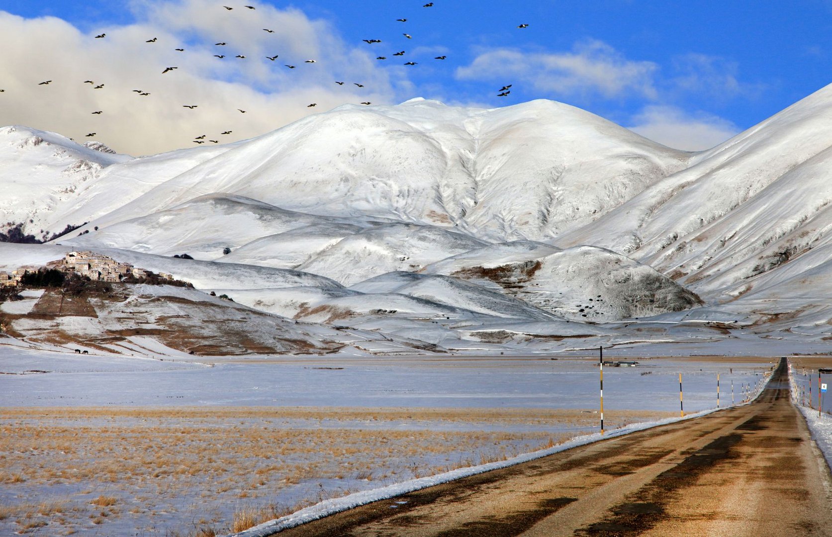 Castelluccio di Norcia--Inverno