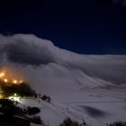 Castelluccio Norcia notte con luna piena Gen 2009