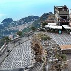 Castelmola ,nel fondo Taormina e Isolabella