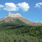 Castillo d'Acher y las nubes