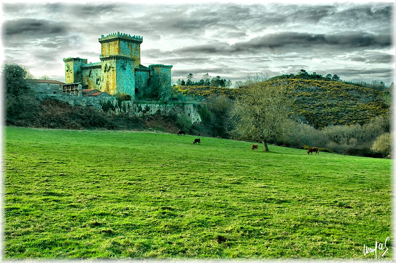 Castillo de Pambre