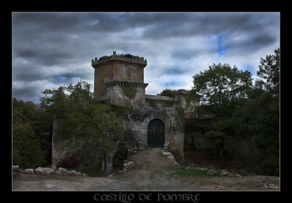 CASTILLO DE PAMBRE