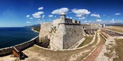 Castillo de San Pedro de la Roca