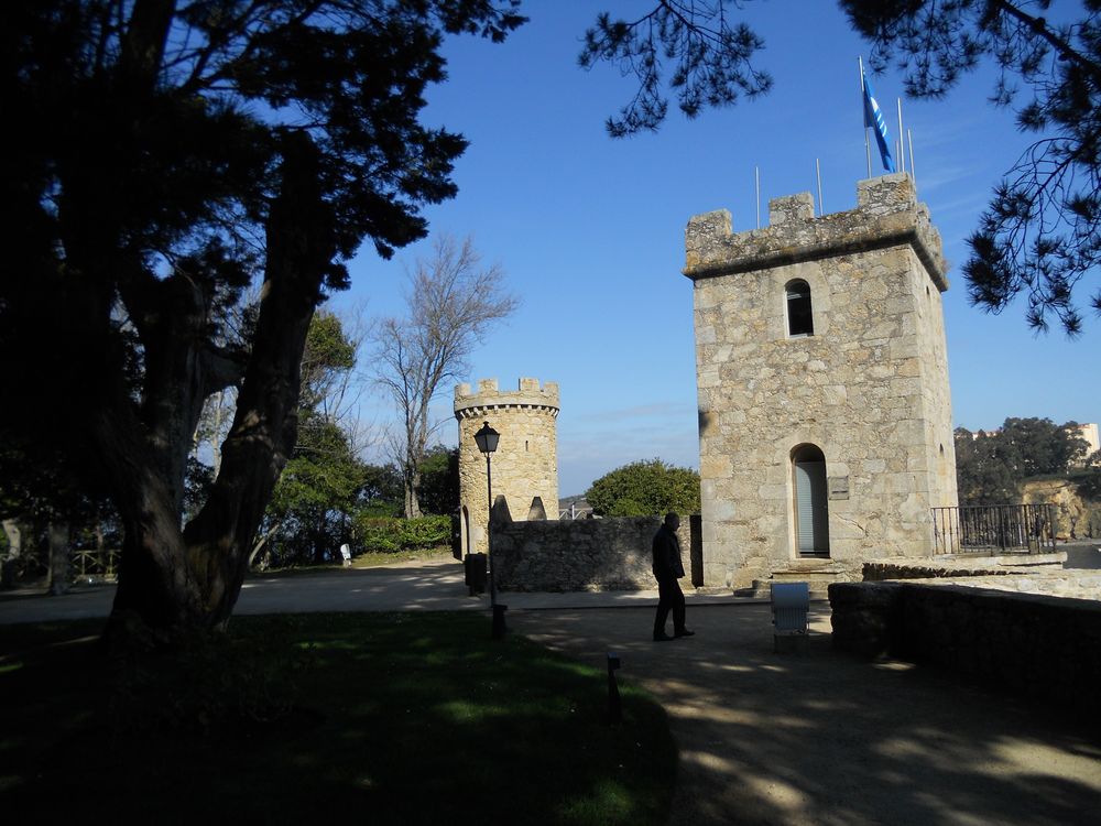 Castillo de Santa Cruz, torres...