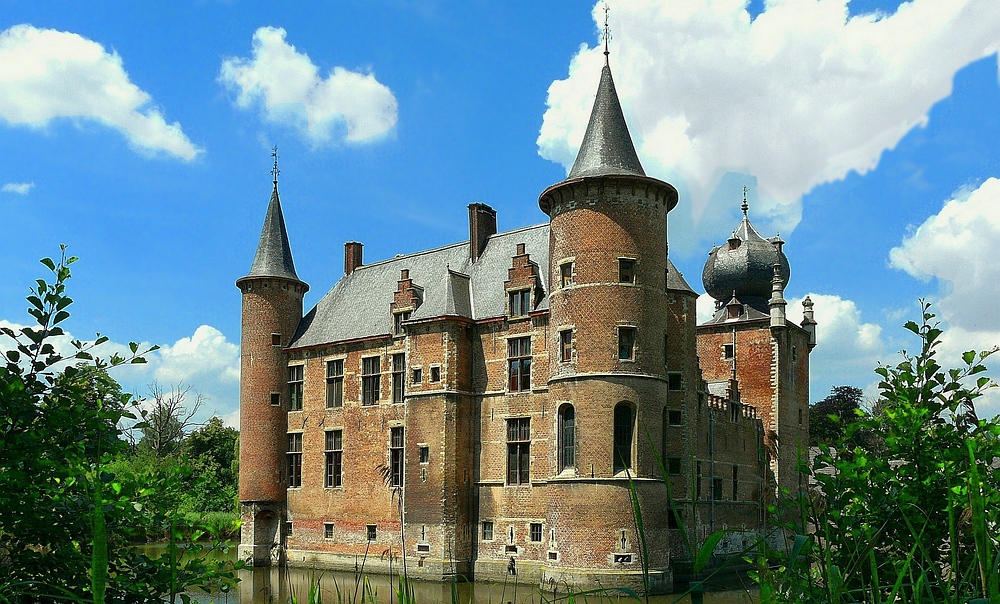 Castle 'Cleydael' at Aartselaar (Belgium)
