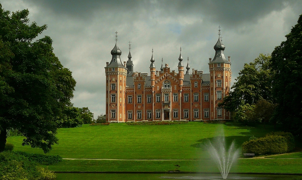 Castle ‘de Viron’ at Dilbeek (Belgium)