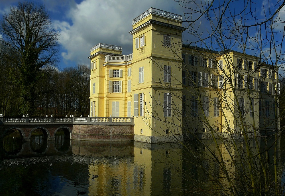 Castle "d’Ursel" at Hingene (Belgium)