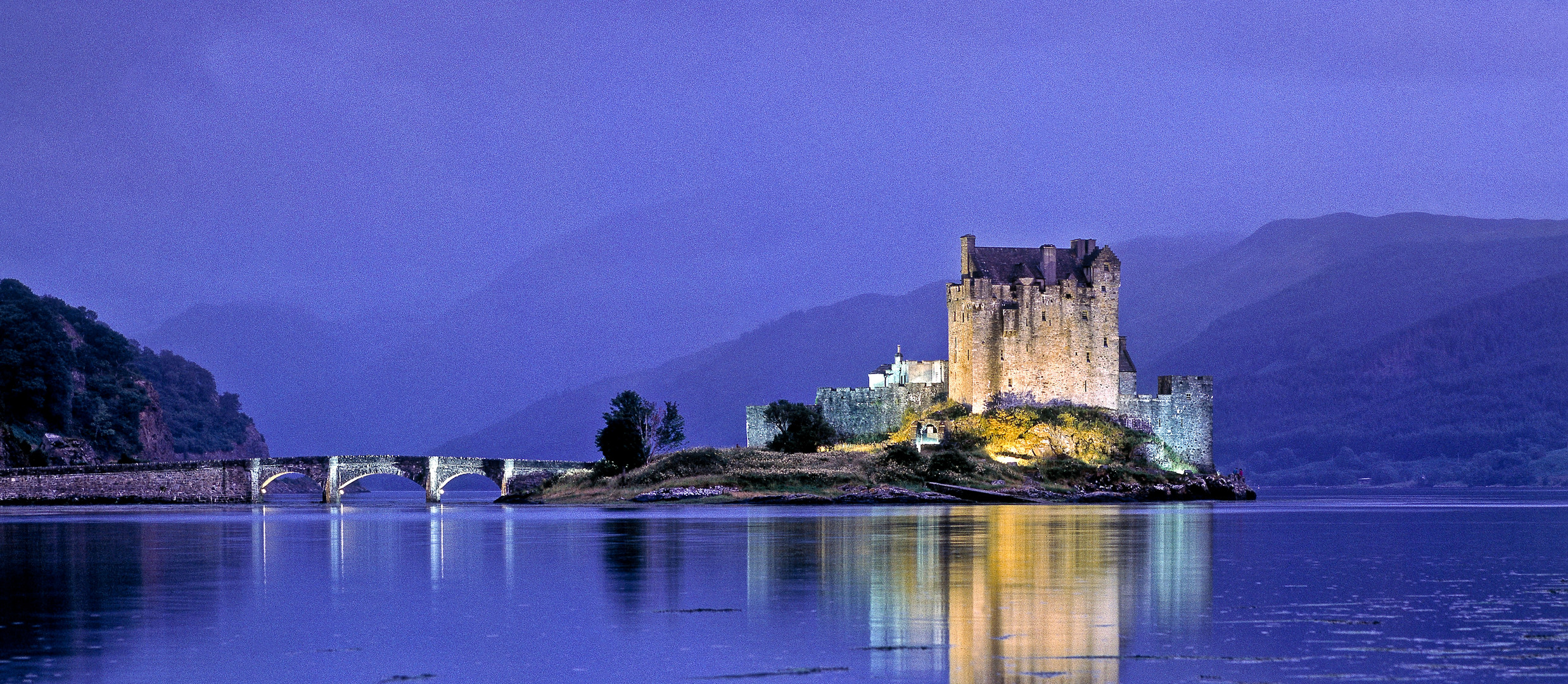 CASTLE EILEEN DONAN PANORAMA