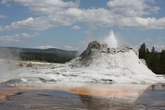 Castle Geyser...