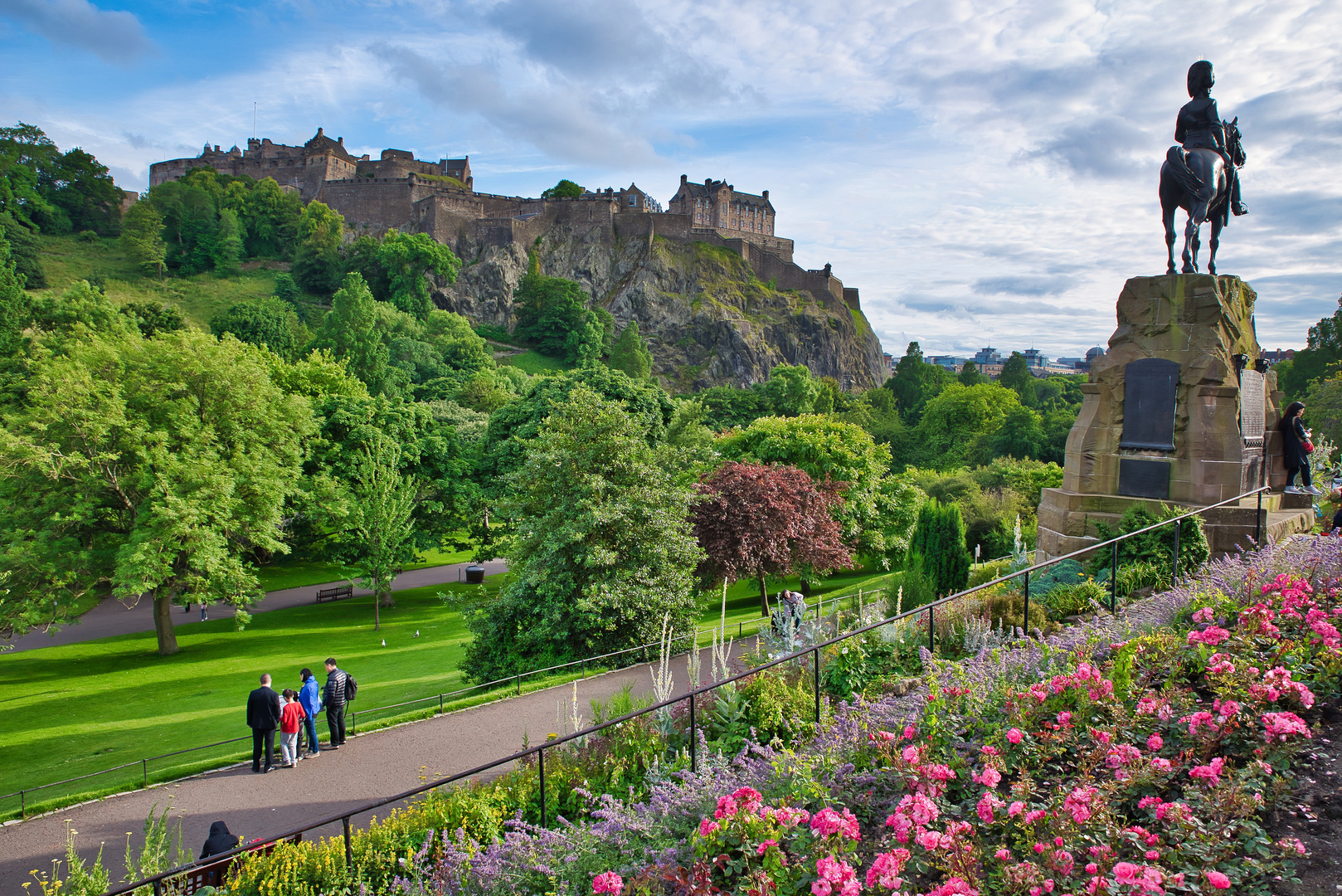 Castle und Princes Street Gardens