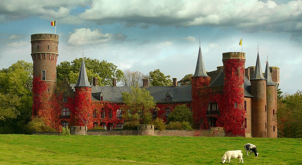 Castle ‘Wijnendale’ at Torhout (Belgium)