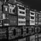 CASTRES maisons sur l'Agout. 