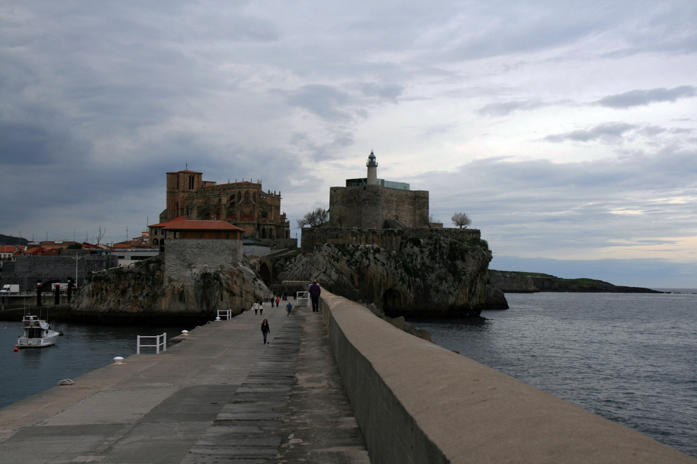 CASTRO URDIALES