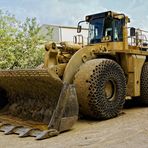 CAT 990 H