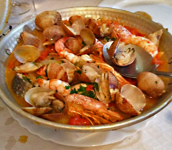 cataplana de marisco portuguesa