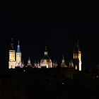 Catedral-Basílica del Pilar, nocturna.