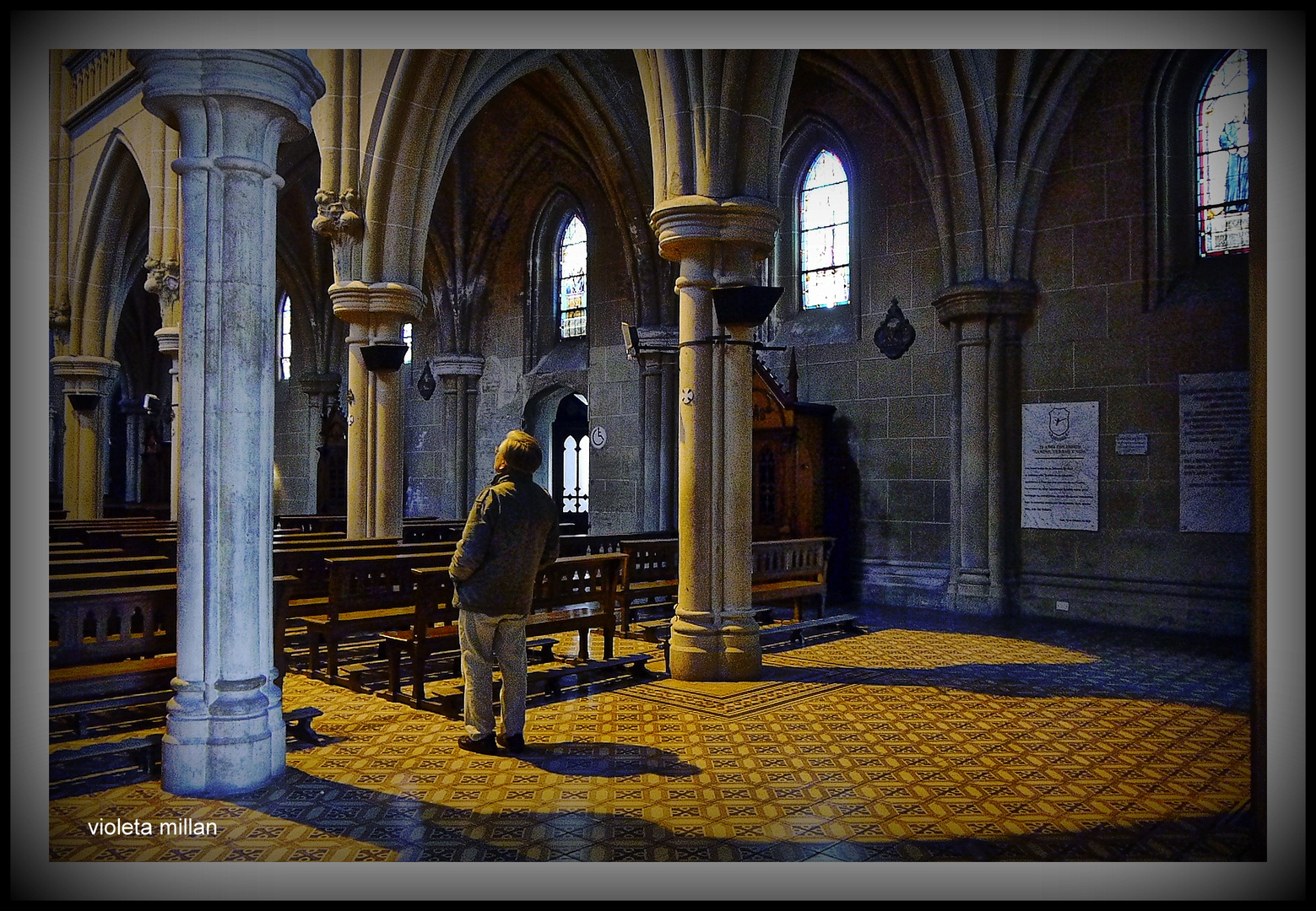 CATEDRAL DE AZUL(PCIA DE BUENOS AIRES)