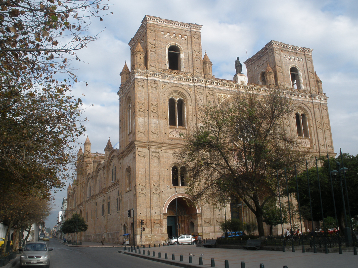 catedral de cuenca ECUADOR