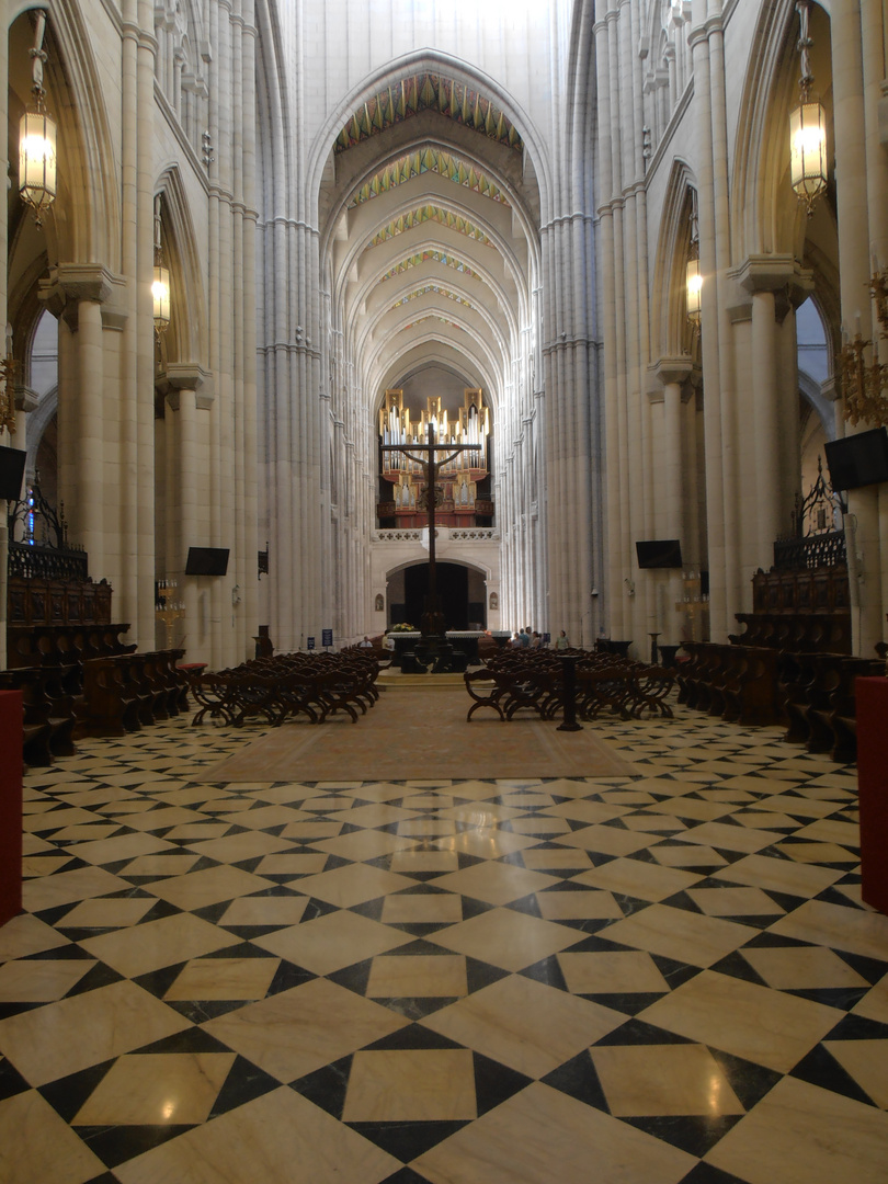 Catedral de la Almudena -Madrid