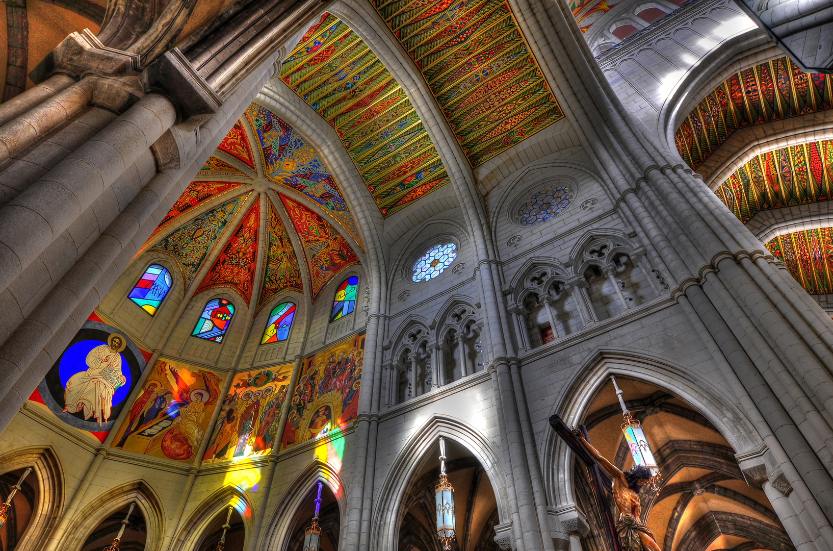 Catedral de Nuestra Señora de la Almudena in Madrid