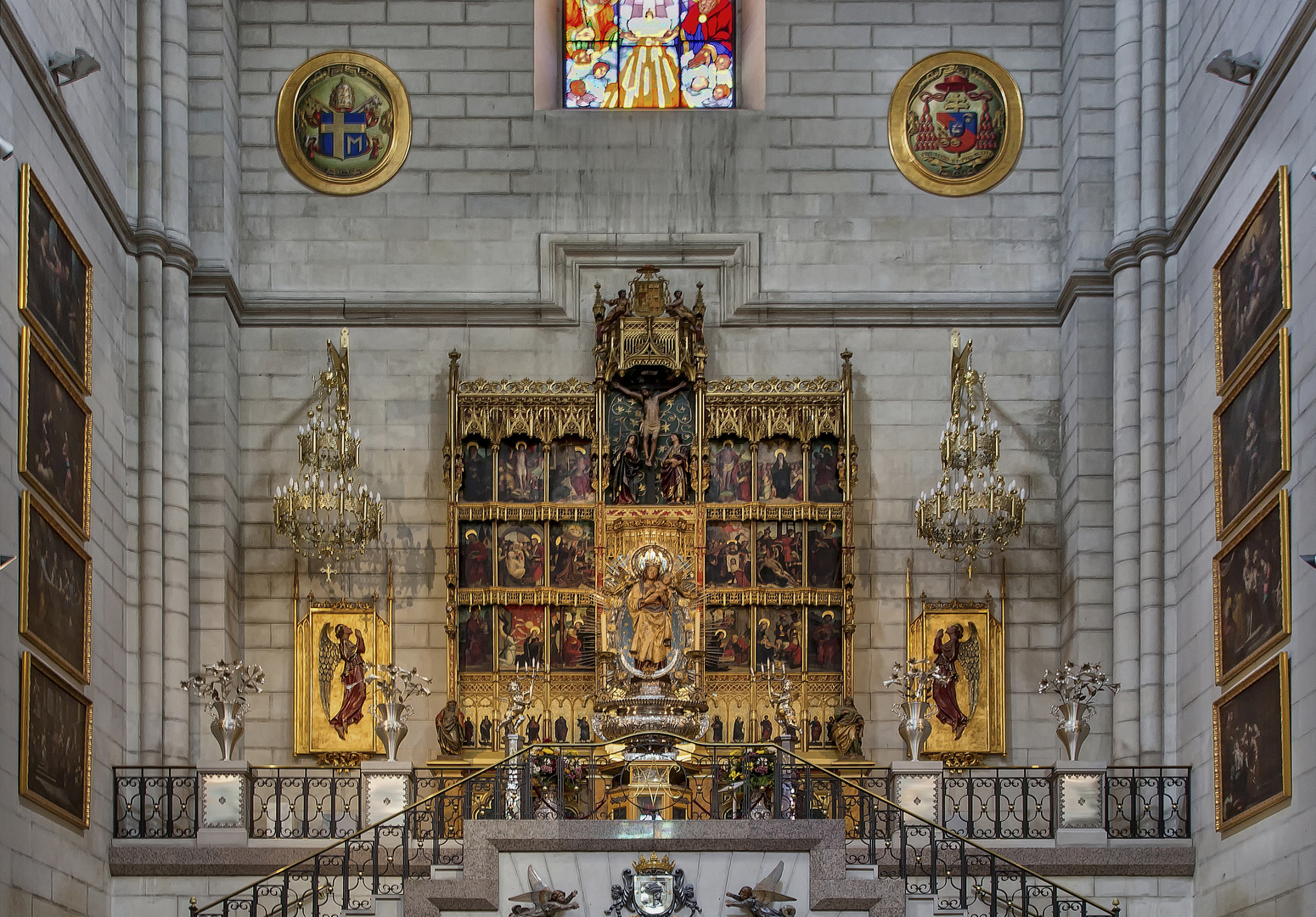 Catedral de Nuestra Señora de la Almudena - Madrid