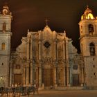 Catedral de San Cristobal bei Nacht