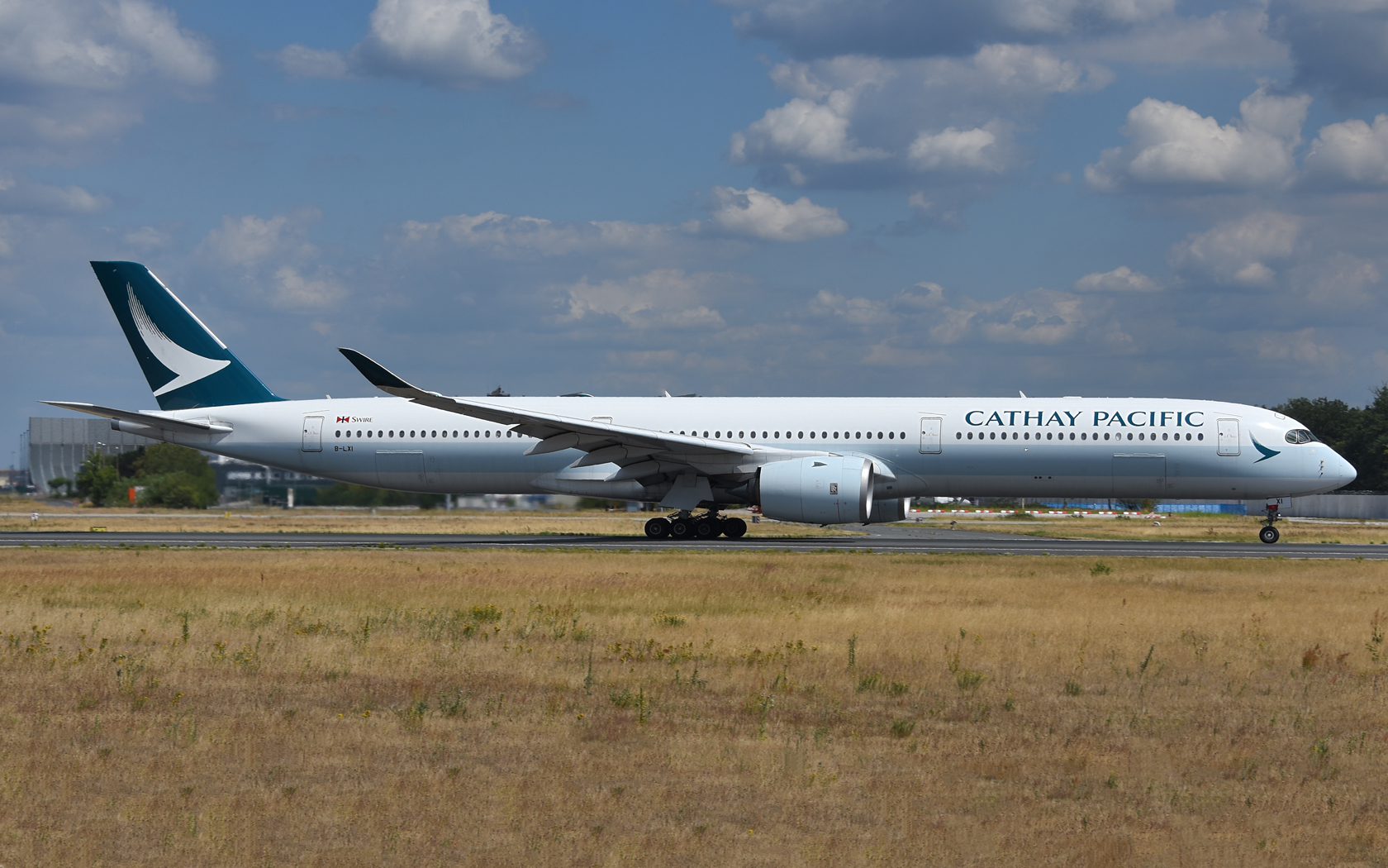 Cathay Pacific Airbus A350-1000 B-LXI 