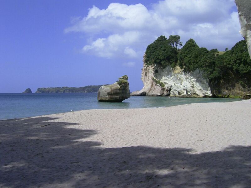 Cathedral Cove - Bay of Islands