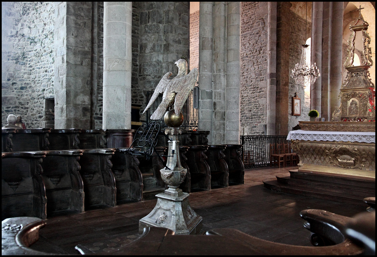 Cathédrale d' Uzerche, intérieur