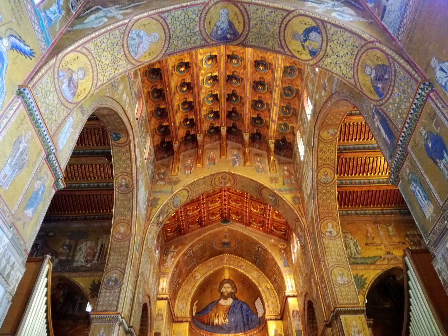 Cathédrale de Monreale, Sicile .. Intérieur