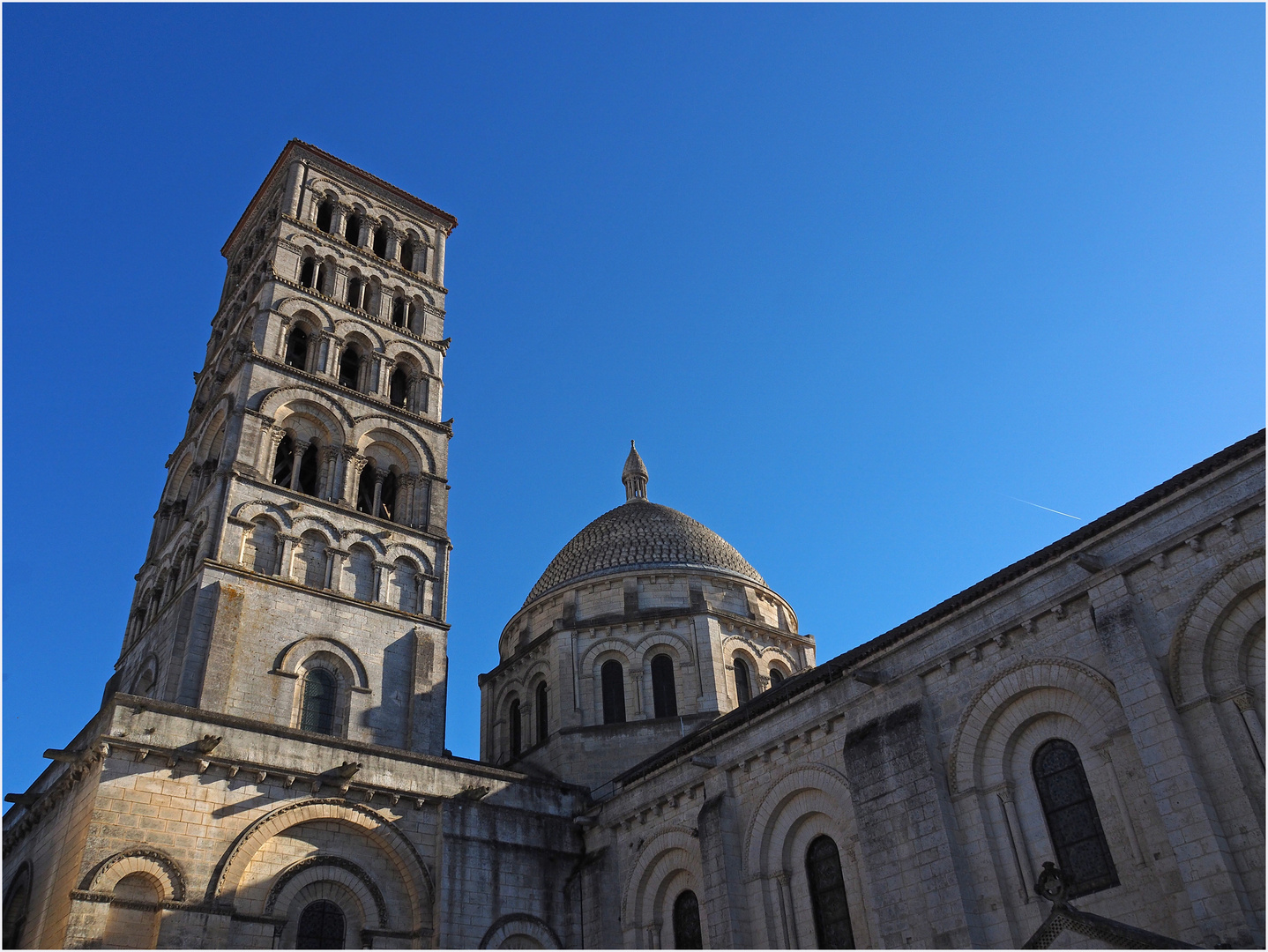 Cathédrale Saint-Pierre  --  Angoulême