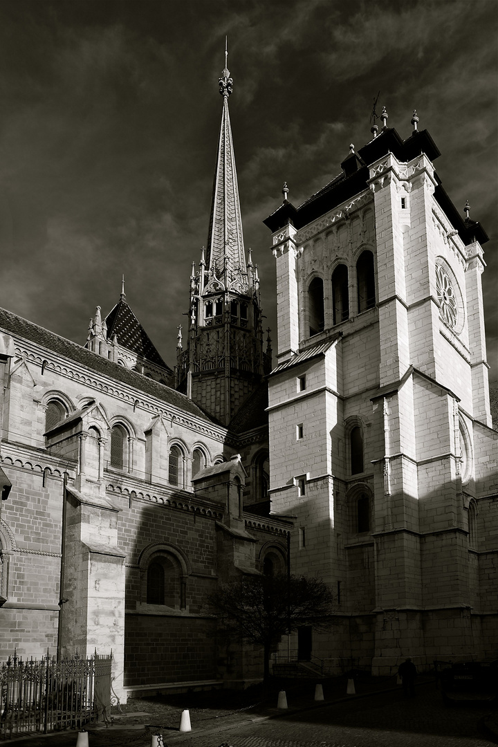 Cathédrale Saint-Pierre de Genève - 2