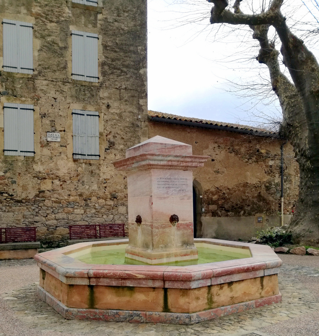 Caunes-Minervois, Aude