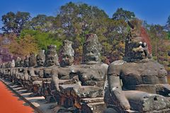 Causeway statues to Angkor Thom south gate