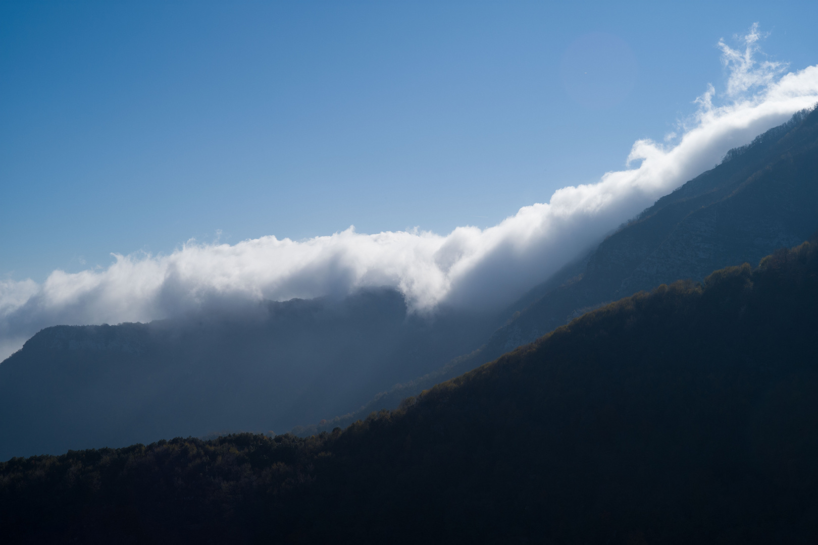 Cavalcano la montagna