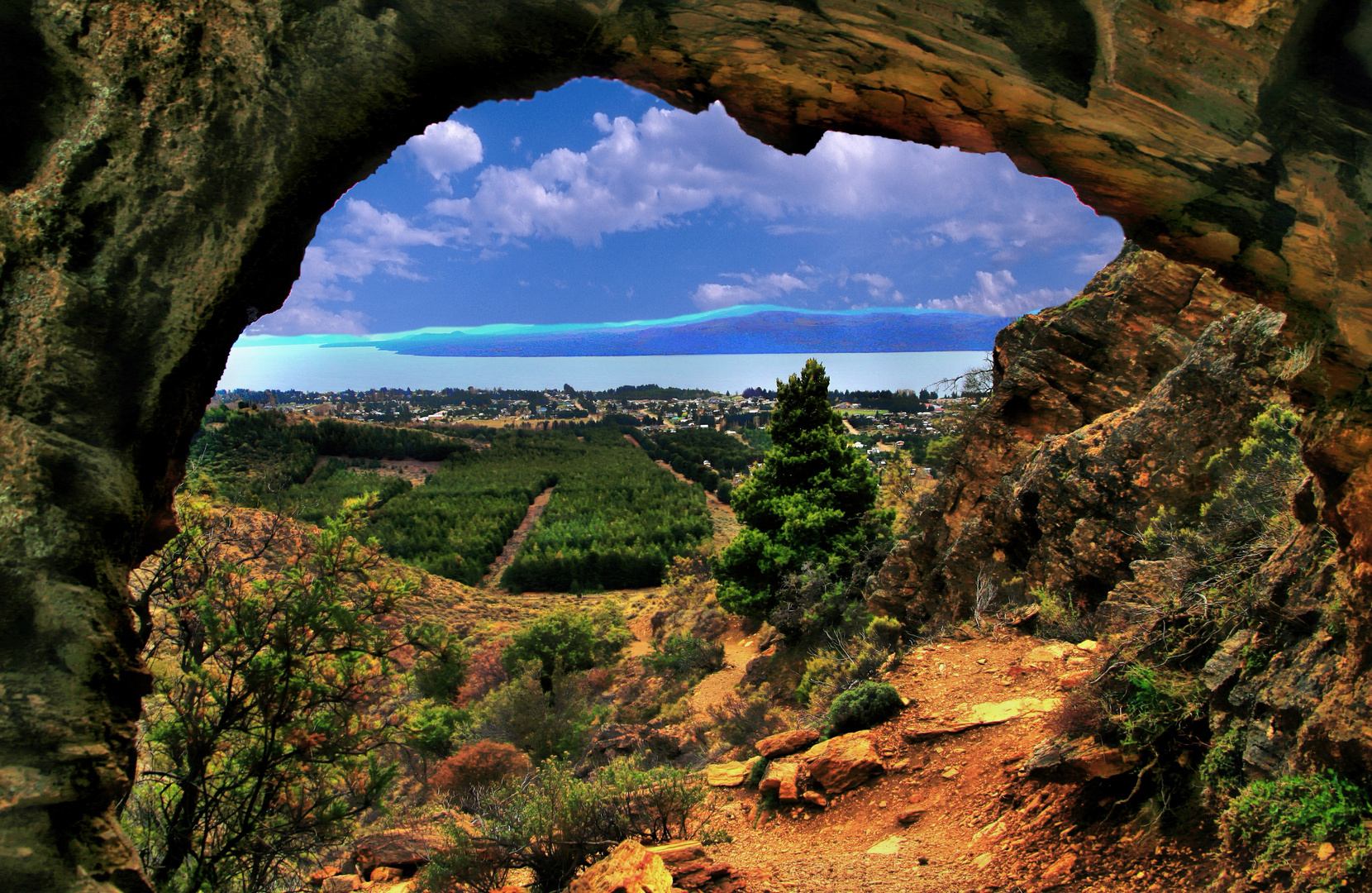 Cavernas del Viejo Volcan Parque Cerro Leones