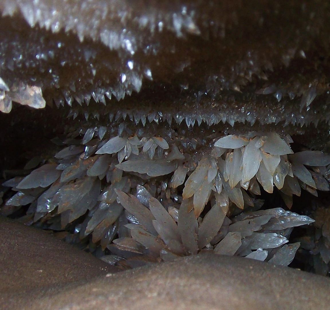 Cave's crystals