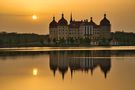 Schloss Moritzburg im Saharastaub von Ralf Schütten