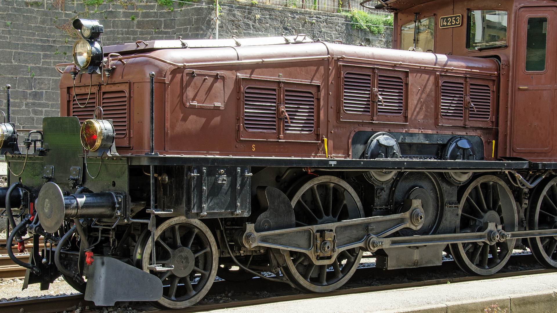 Ce 6-8 II 14253  Bellinzona 2014 05.16.