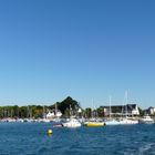 Ce qu'on aperçoit en quittant le port de Conleau à Vannes(golfe du Morbihan).