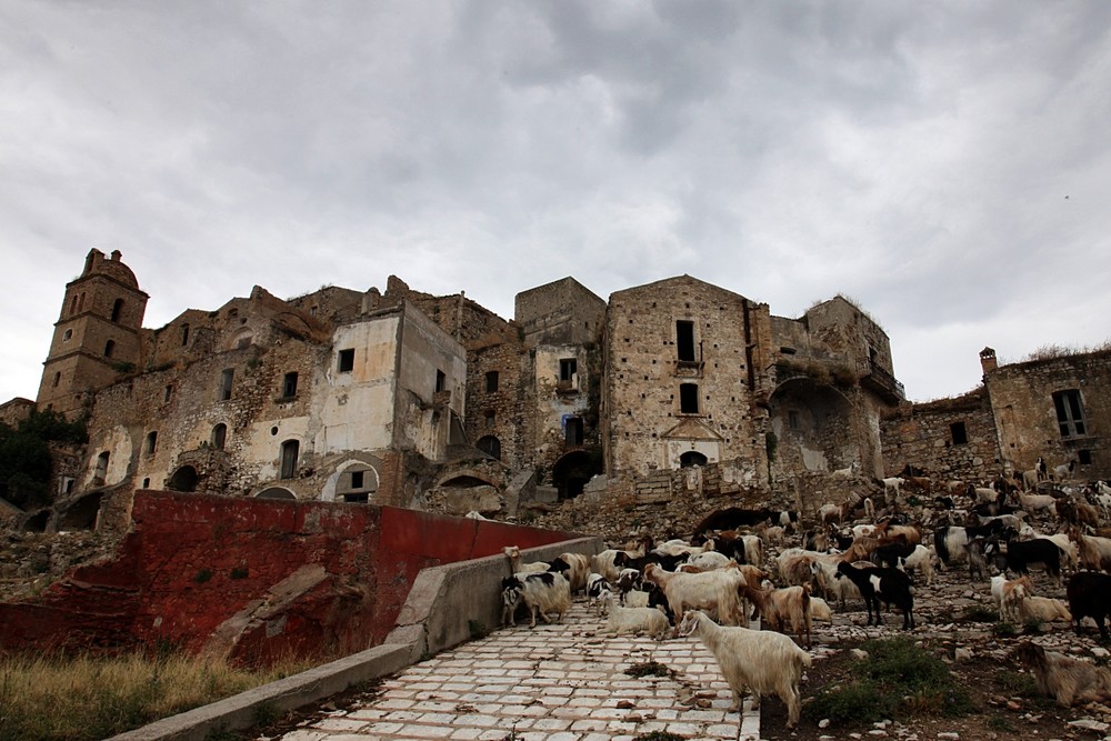 C'è vita a Craco!