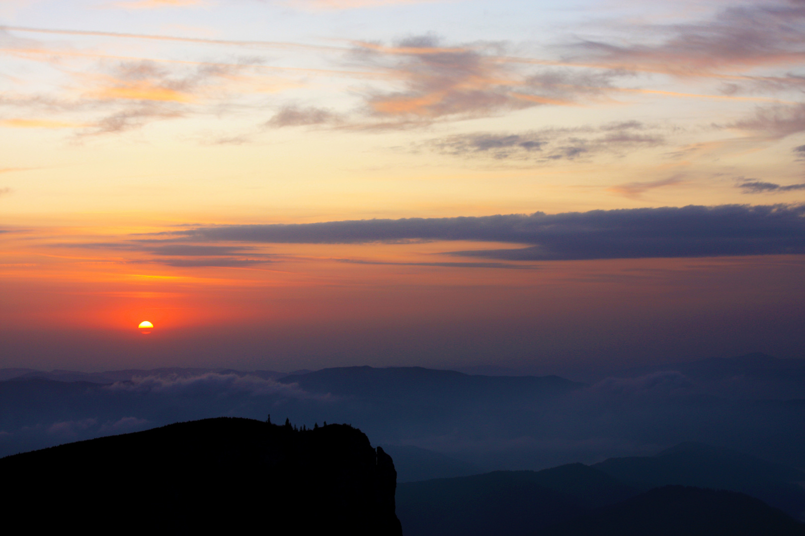 Ceahlau mountains - sunrise