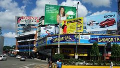 Cebu City, Advertisment along the Road